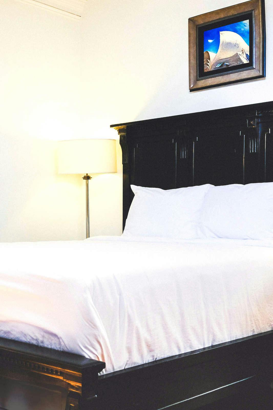 Hotel Royal Frenchmen Hotel and Bar photo 2