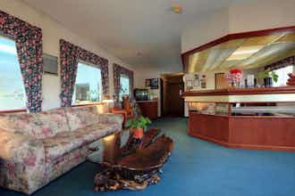 Hotel Americas Best Value Inn & Suites Forest Grove Hillsboro photo 4