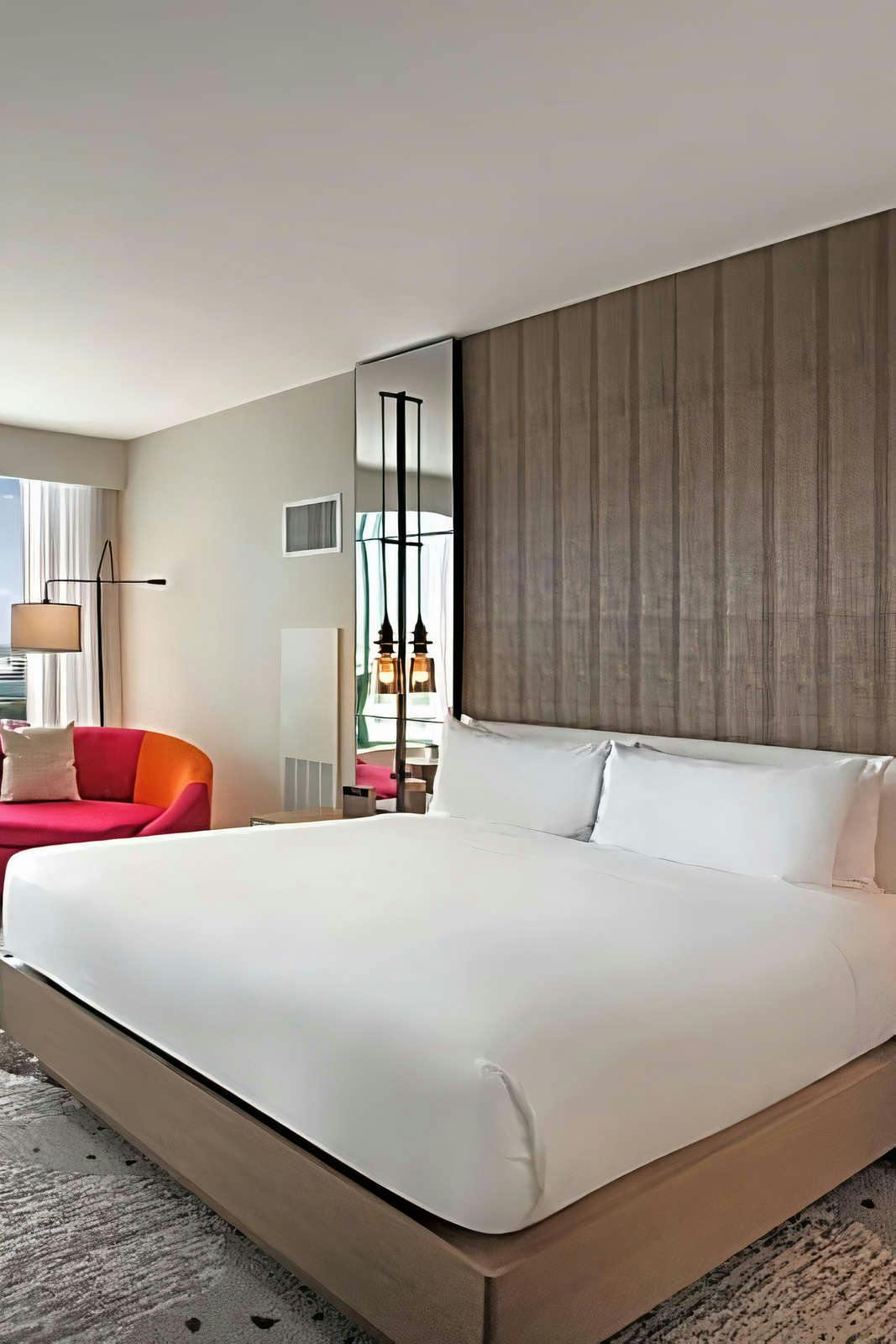 Hotel The Diplomat Beach Resort Hollywood, Curio Collection by Hilton photo 1