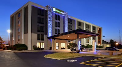 Holiday Inn Express Rochester - University Area