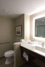 Hotel Holiday Inn Express & Suites St John's Airport photo 5