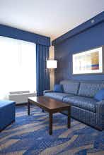 Hotel Holiday Inn Express & Suites St John's Airport photo 4