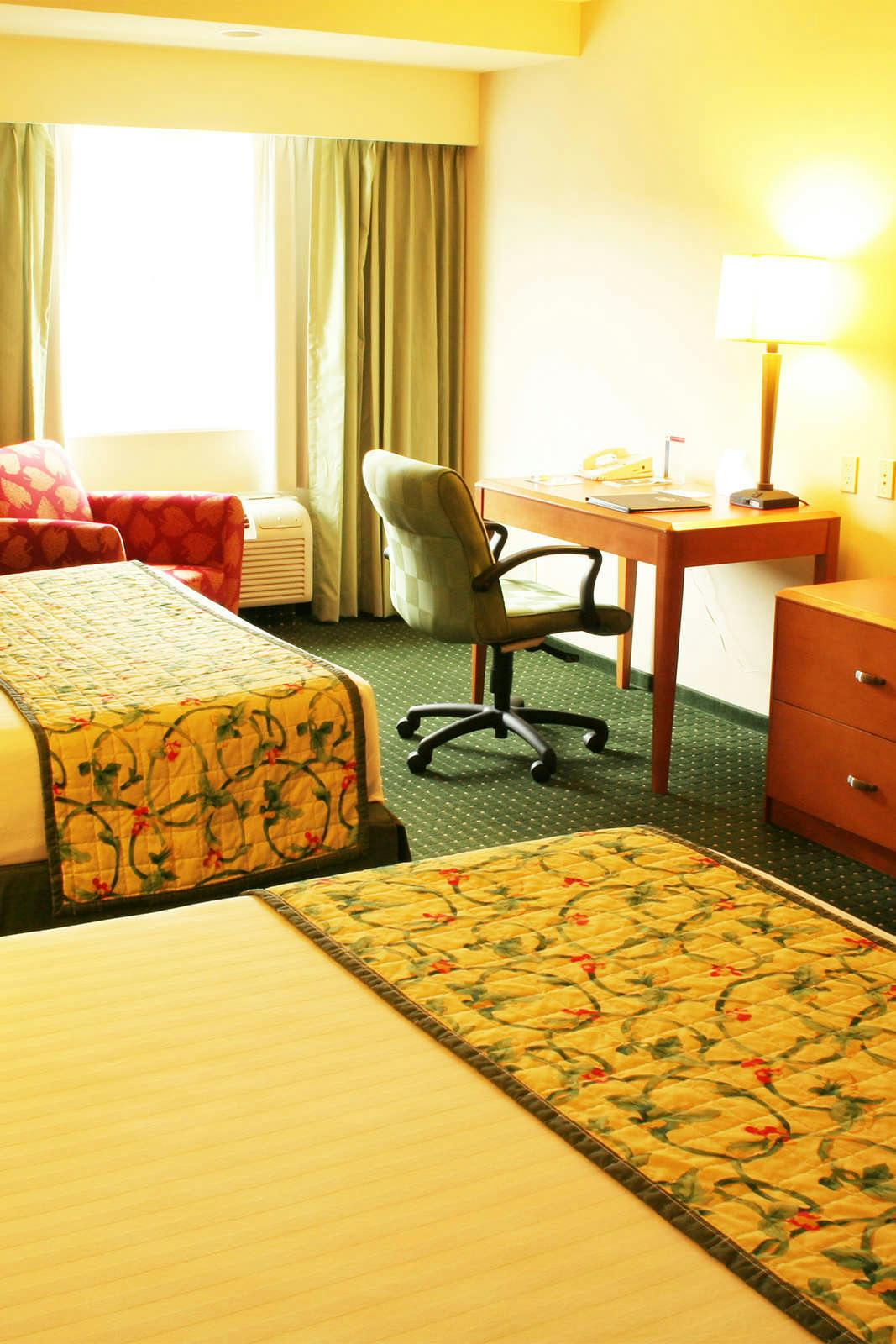 Hotel Fairfield Inn by Marriott Sacramento Cal Expo photo 2