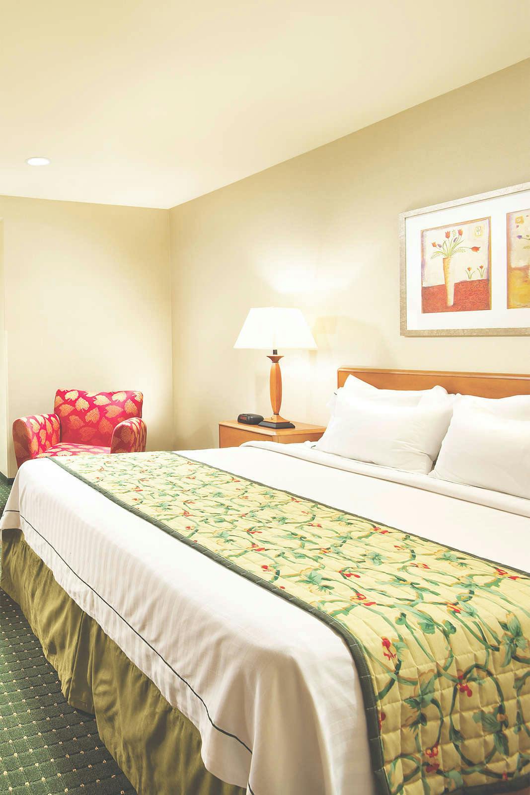 Hotel Fairfield Inn by Marriott Sacramento Cal Expo photo 1