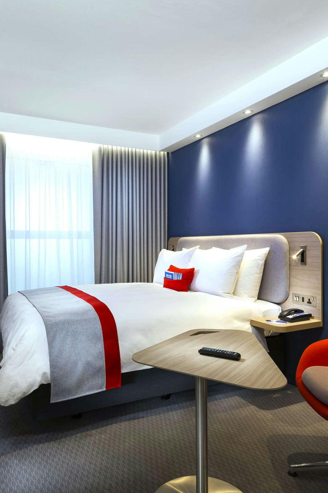 Hotel Holiday Inn Express Malta photo 2