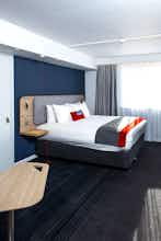 Hotel Holiday Inn Express Portsmouth - North photo 2