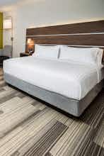 Hotel Holiday Inn Express & Suites West Edmonton - Mall Area photo 1