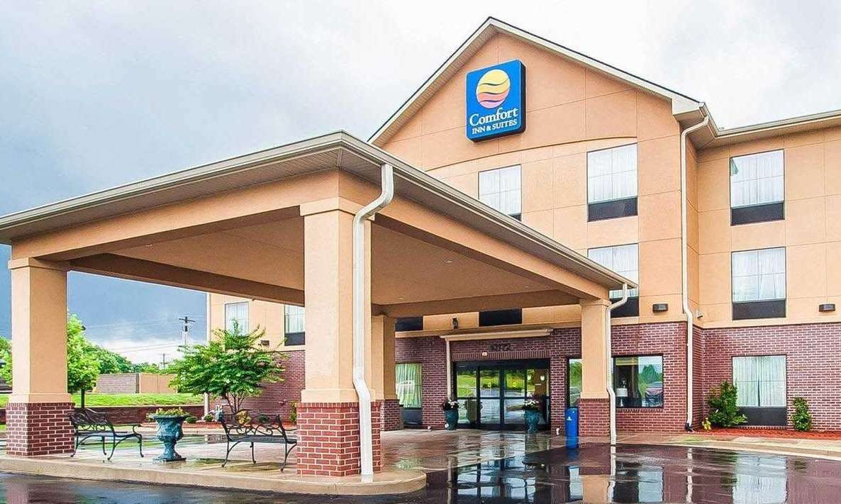 Comfort Inn & Suites Atoka-Millington