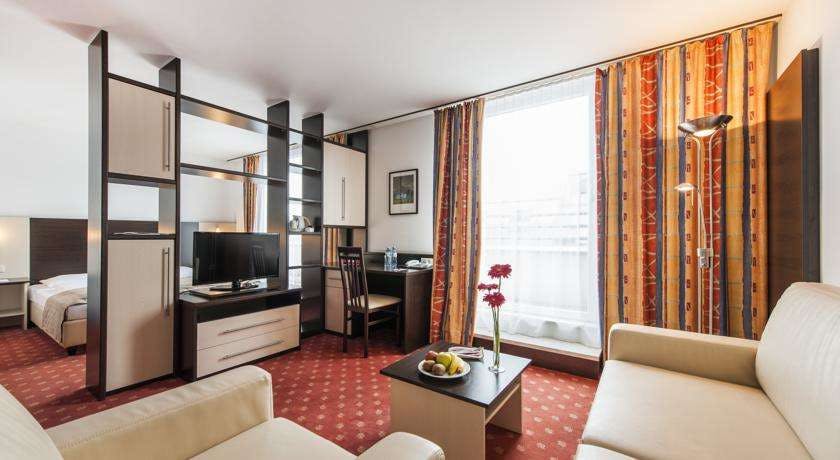 Hotel Premier Inn Wien City Hauptbahnhof photo 4