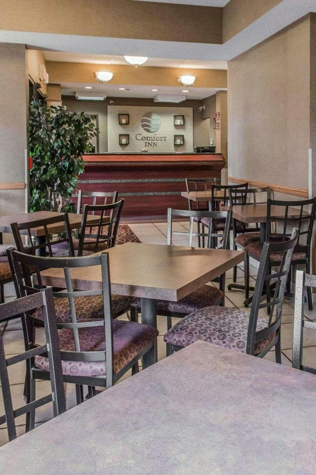 Hotel Wingate by Wyndham Pittsburgh/West Mifflin photo 5