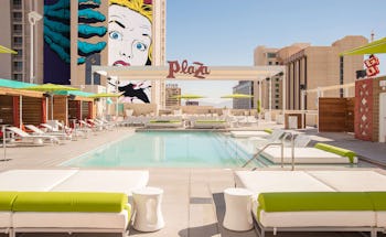 Plaza Hotel & Casino