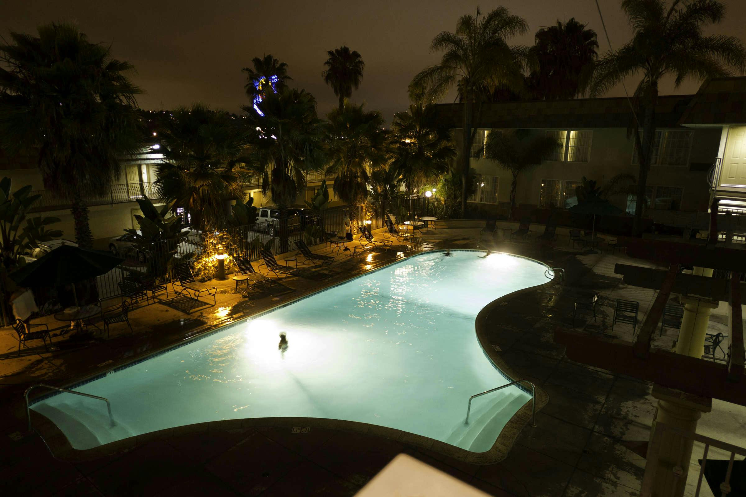 Hotel Comfort Inn & Suites photo 3