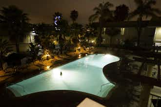 Hotel Comfort Inn & Suites photo 3