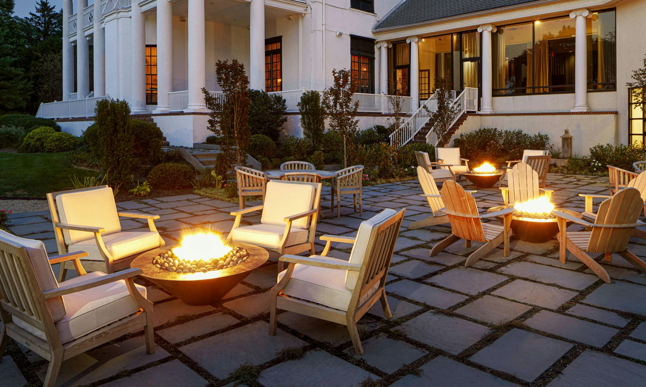 Tarrytown House Estate