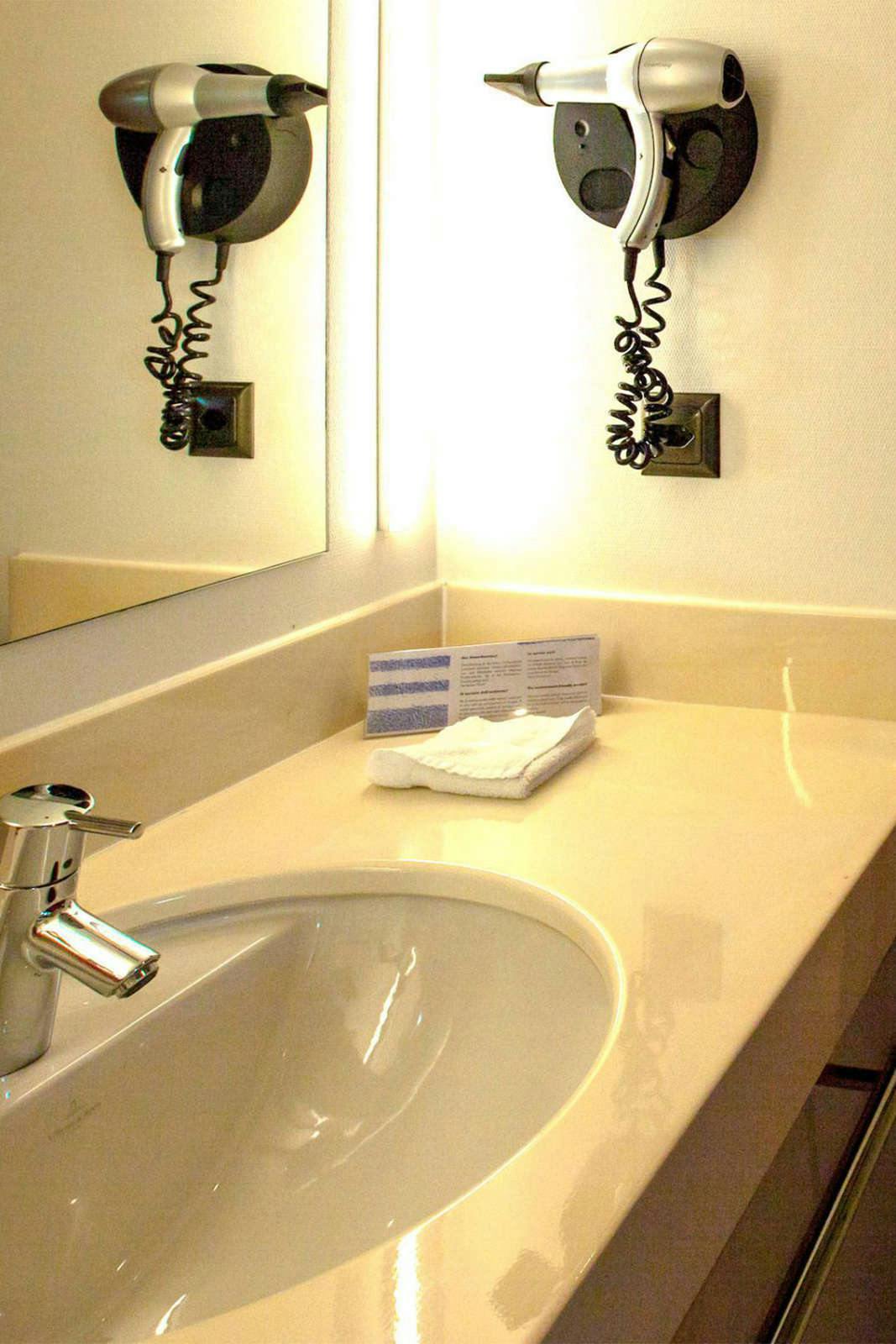 Hotel Airport Hotel Basel photo 4