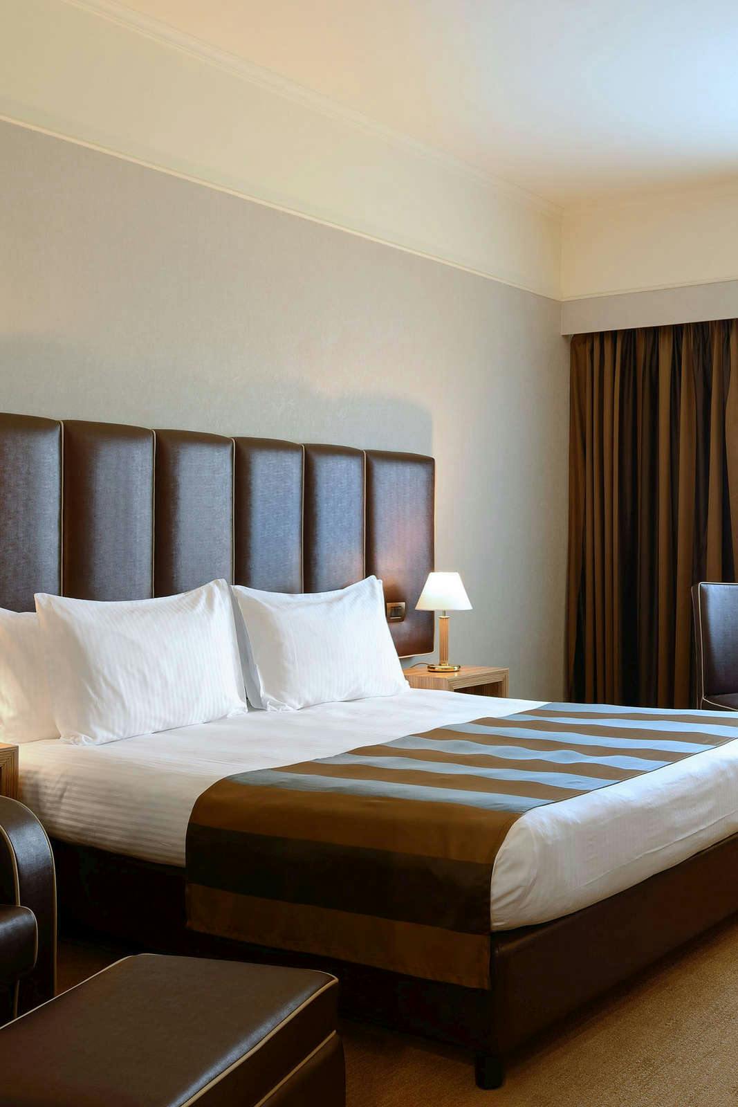 Hotel Holiday Inn Rome Eur Parco Dei Medici photo 2