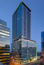 Hotel Holiday Inn & Suites Montreal Centre Ville Ouest photo 1