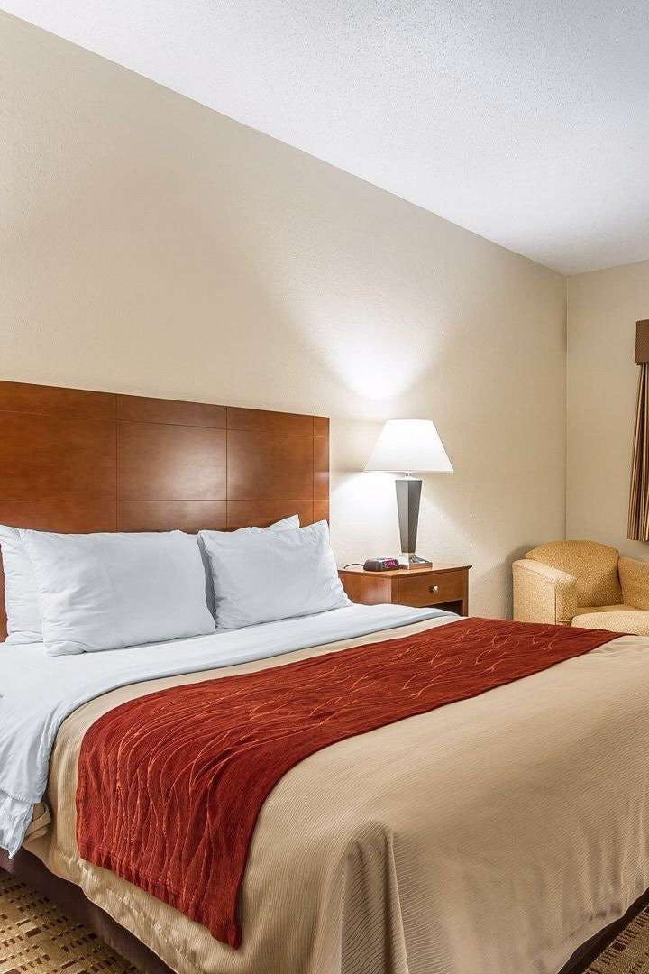 Hotel Quality Inn & Suites Eau Claire University Area photo 1