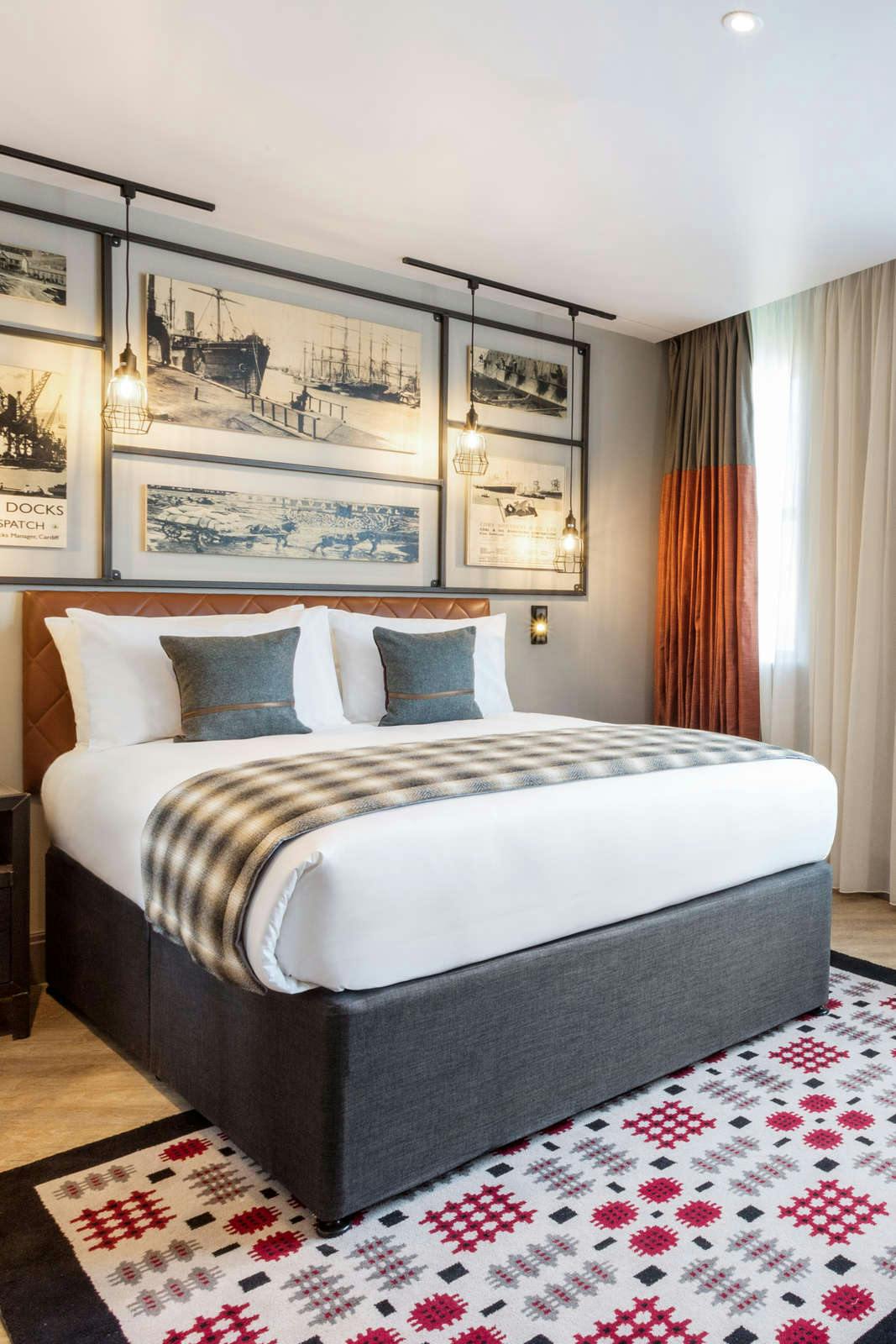 Hotel Hotel Indigo Cardiff photo 2