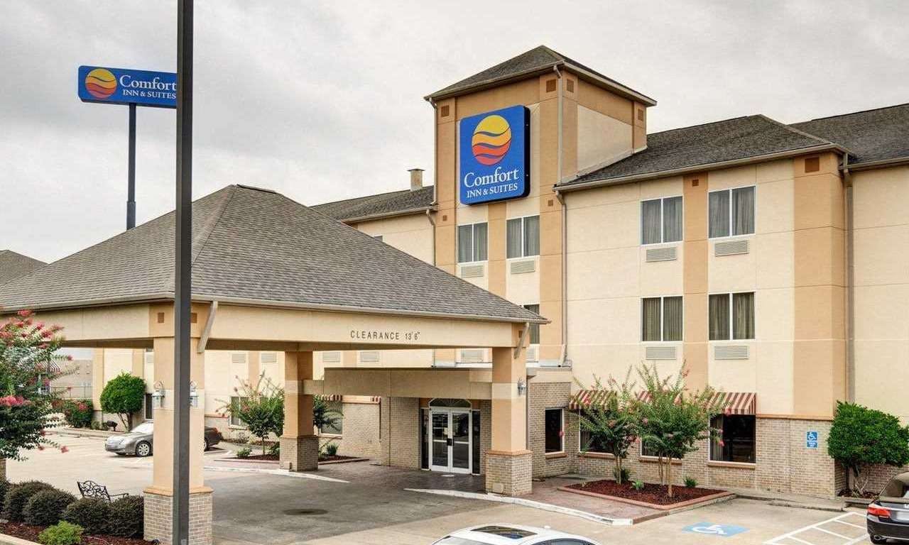 Comfort Inn & Suites Conway, AR
