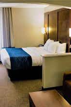 Hotel Comfort Inn & Suites Conway, AR photo 1