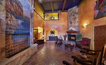 Avila La Fonda Hotel