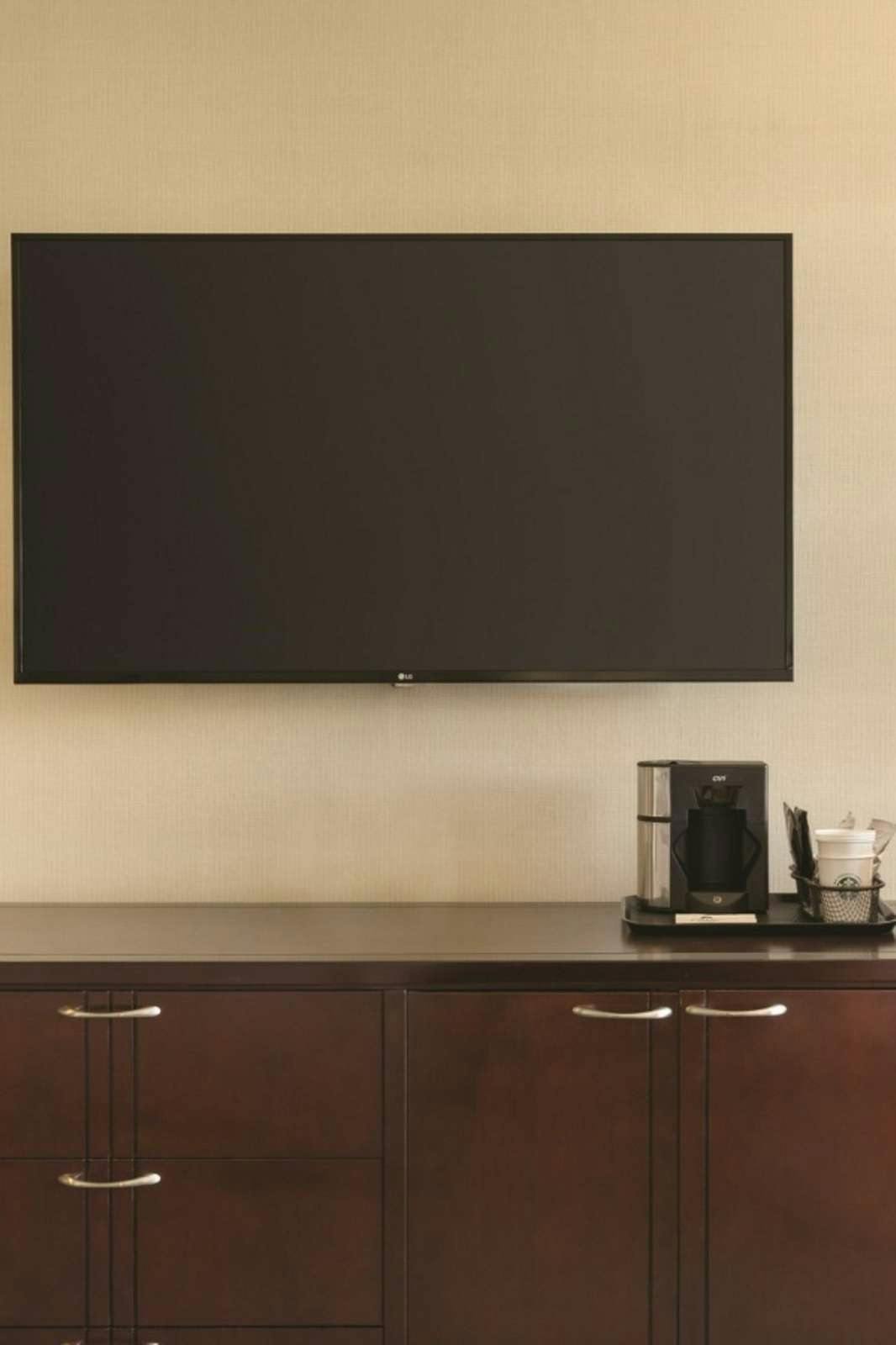 Hotel Coast Victoria Hotel & Marina by APA photo 3