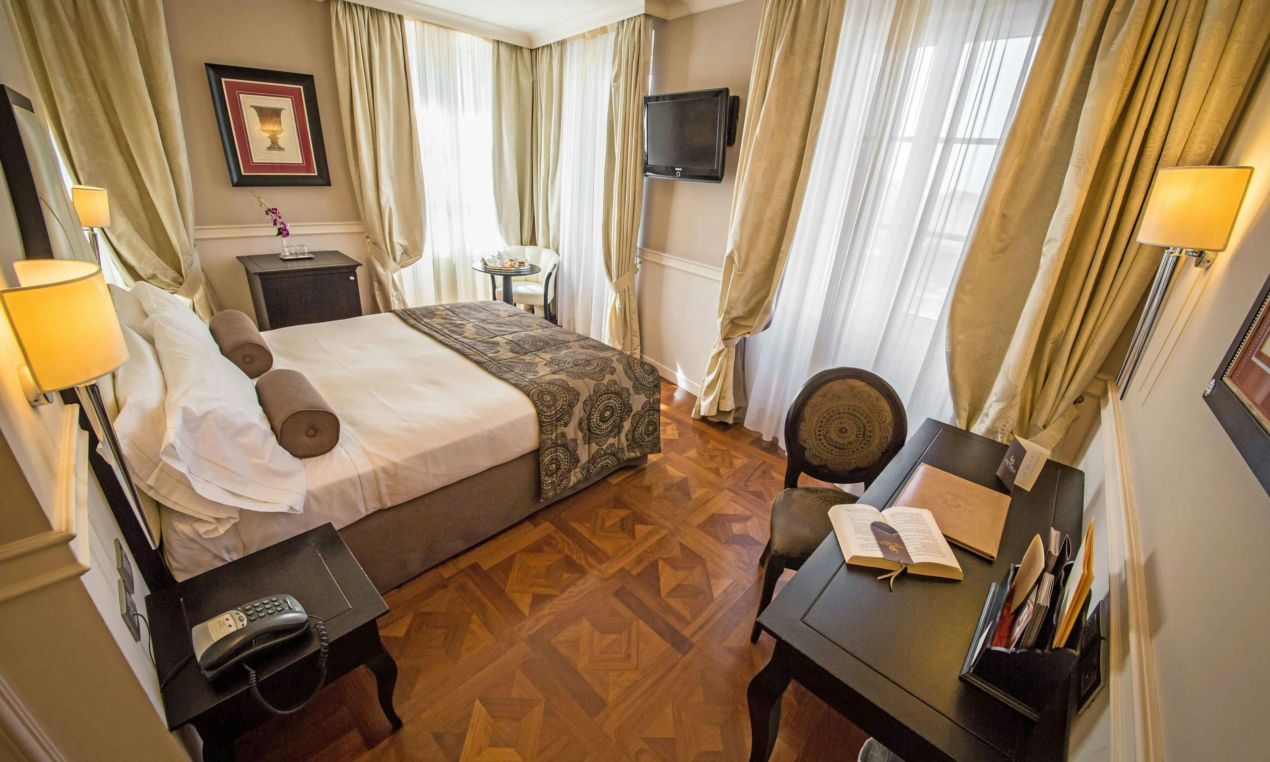 Victoria Hotel Letterario