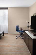 Hotel Renaissance Indianapolis North Hotel photo 3