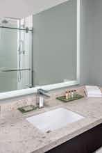 Hotel Renaissance Indianapolis North Hotel photo 4