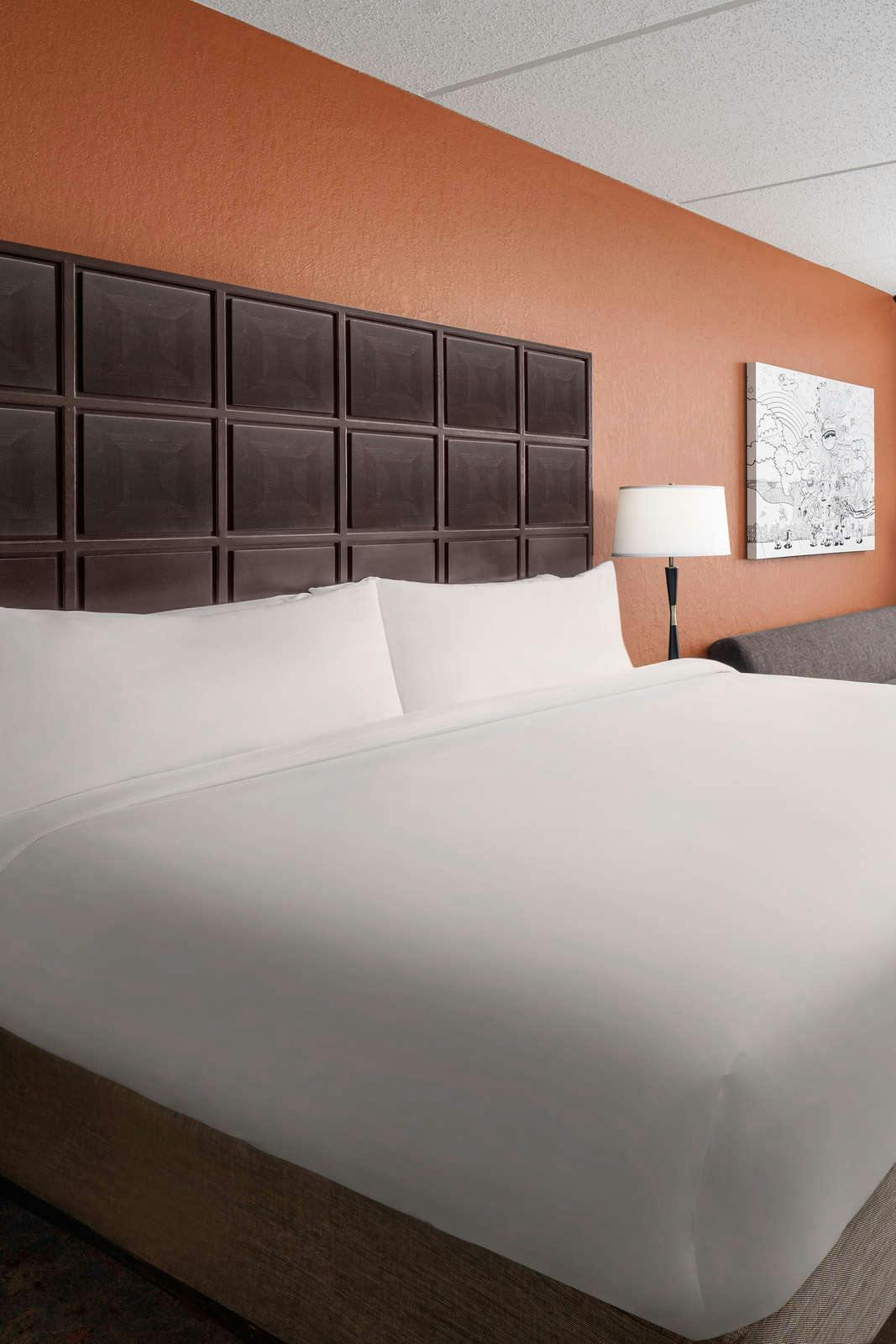 Hotel Renaissance Indianapolis North Hotel photo 1