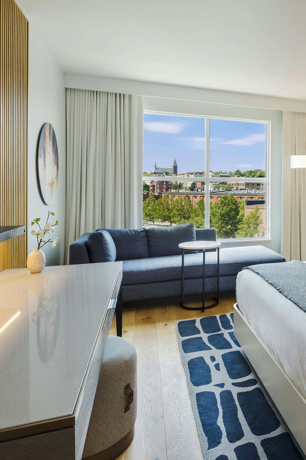 Hotel Hilton Canopy Portland Waterfront photo 3