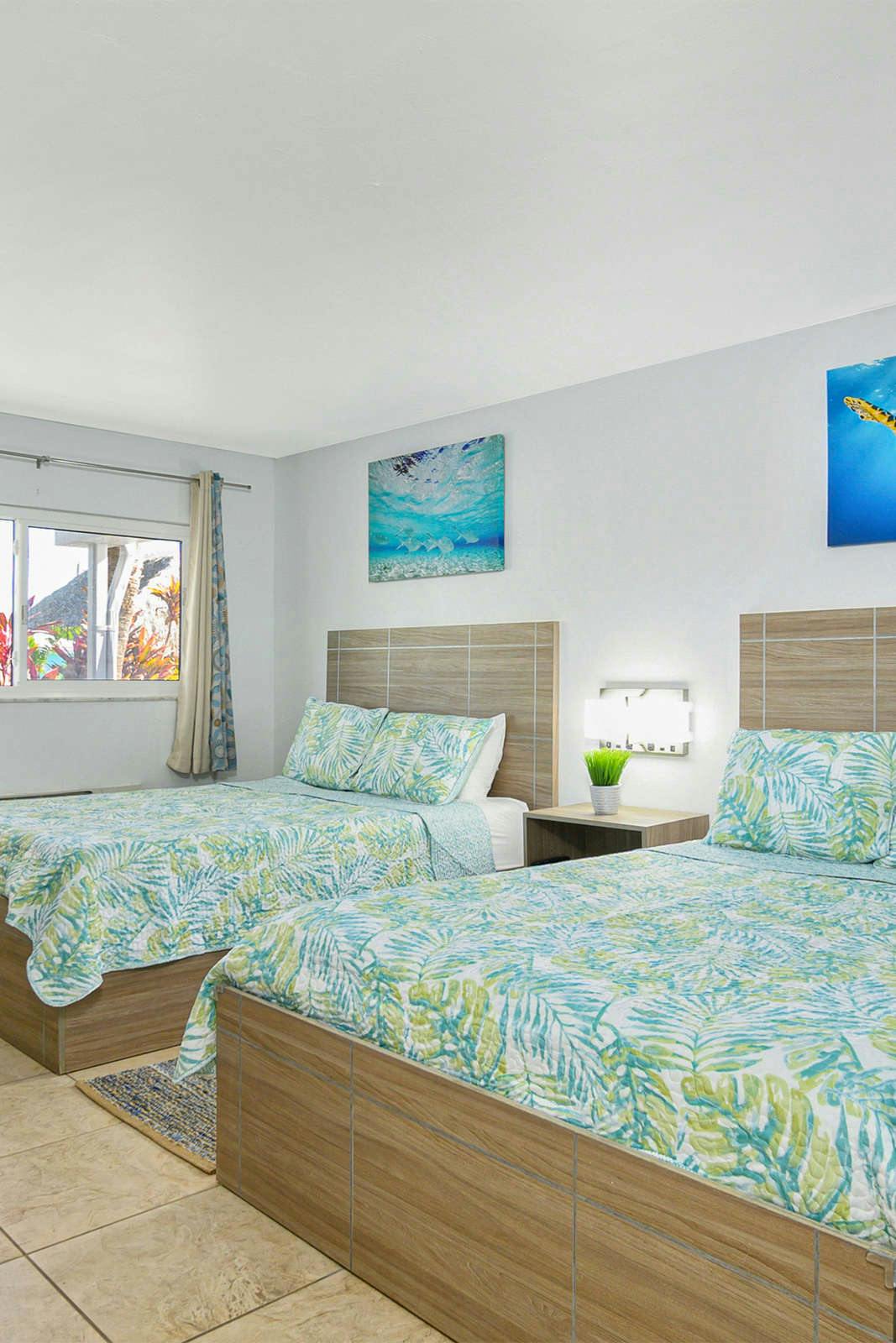 Hotel Latitude 26 Waterfront Resort & Marina photo 5