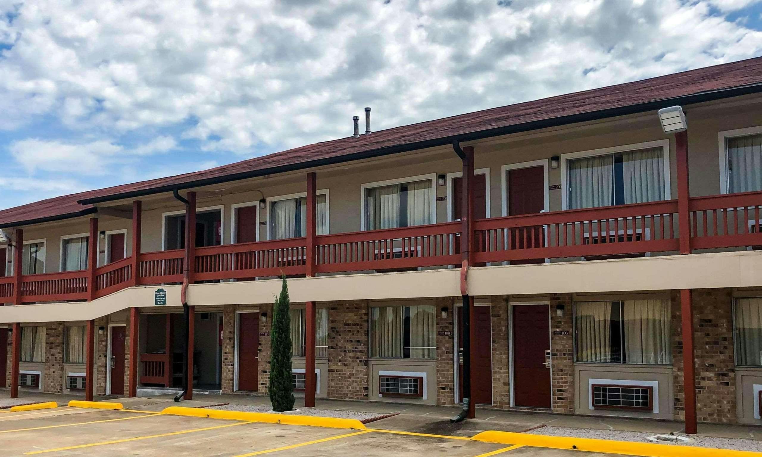 Quality Inn Madisonville TX