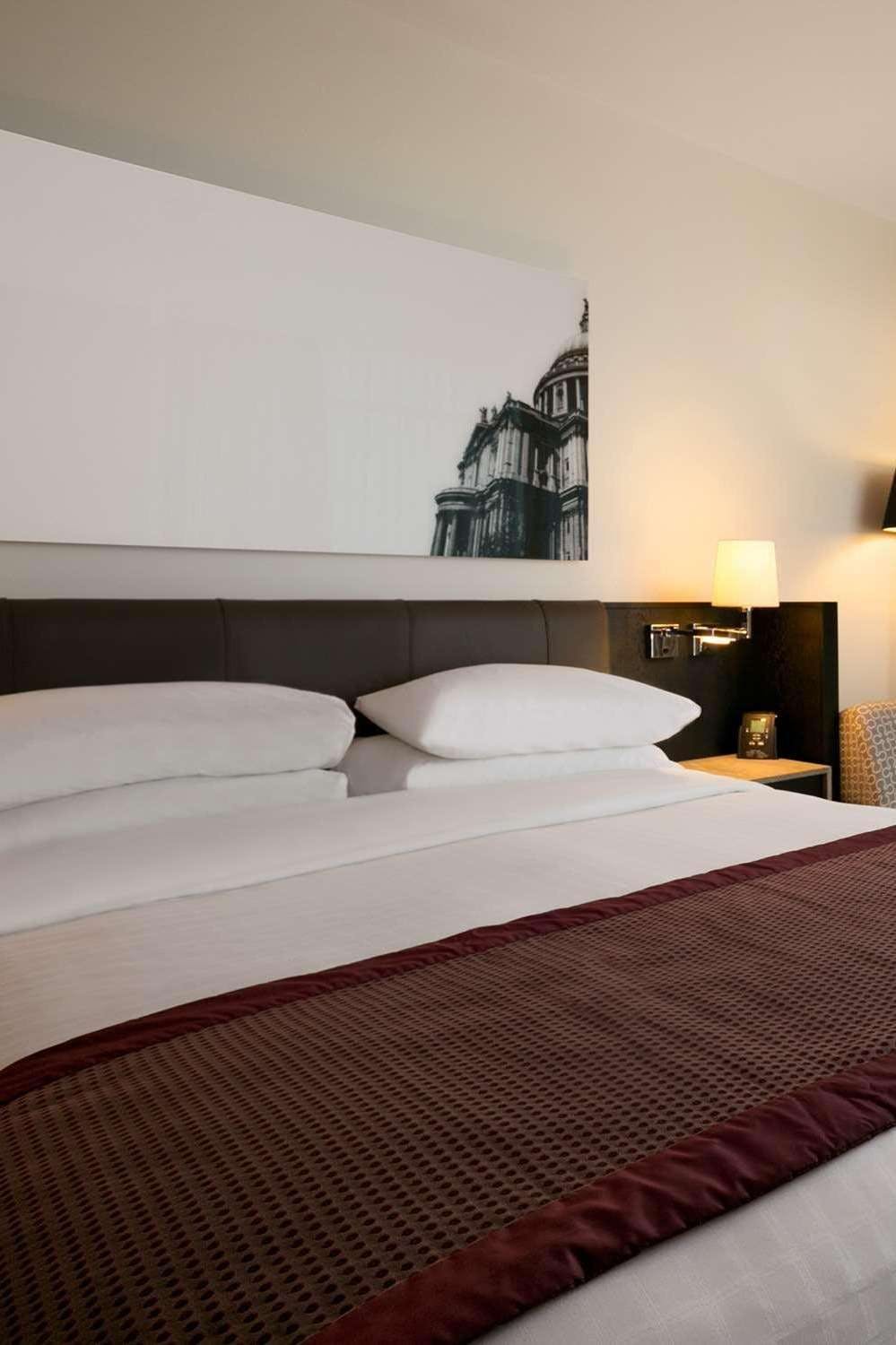 Hotel Hilton London Angel Islington photo 2