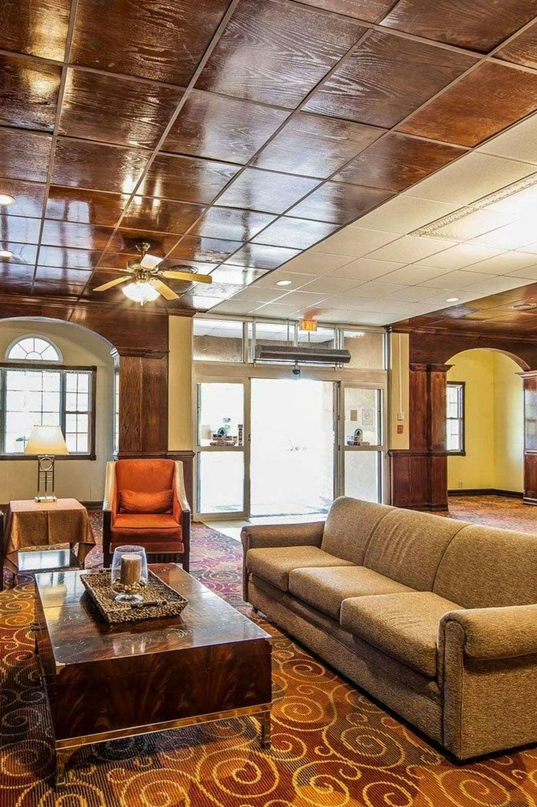 Hotel Wingate by Wyndham Marietta Conference Center photo 5