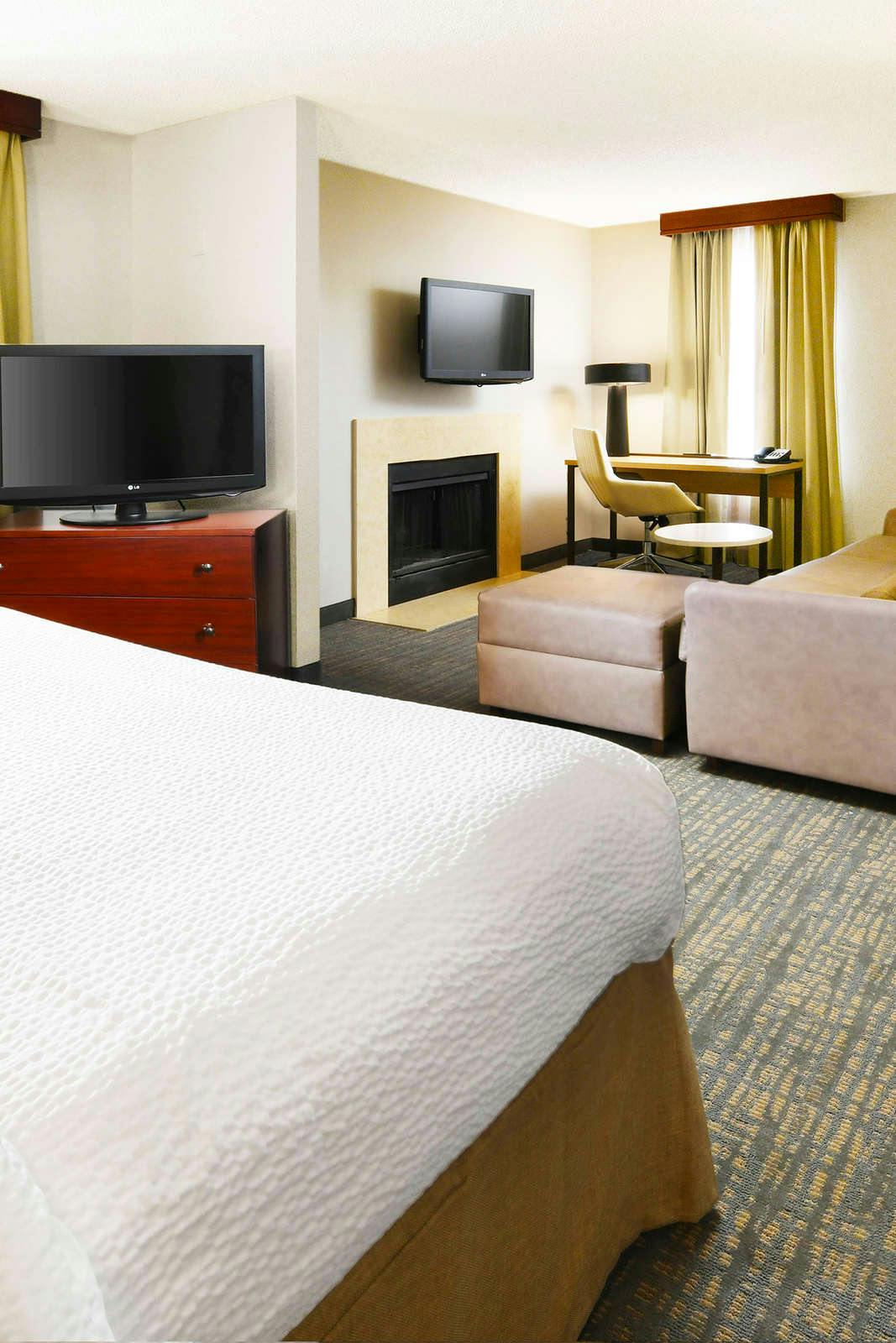 Hotel Sonesta ES Suites Albuquerque photo 5