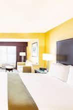 Hotel Holiday Inn Express Hotel & Suites Morgan Hill photo 1