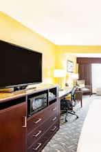 Hotel Holiday Inn Express Hotel & Suites Morgan Hill photo 2