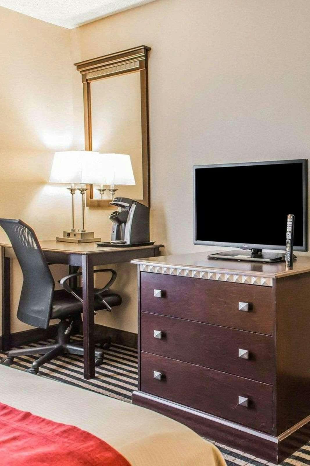 Hotel Wingate by Wyndham Pittsburgh/West Mifflin photo 3