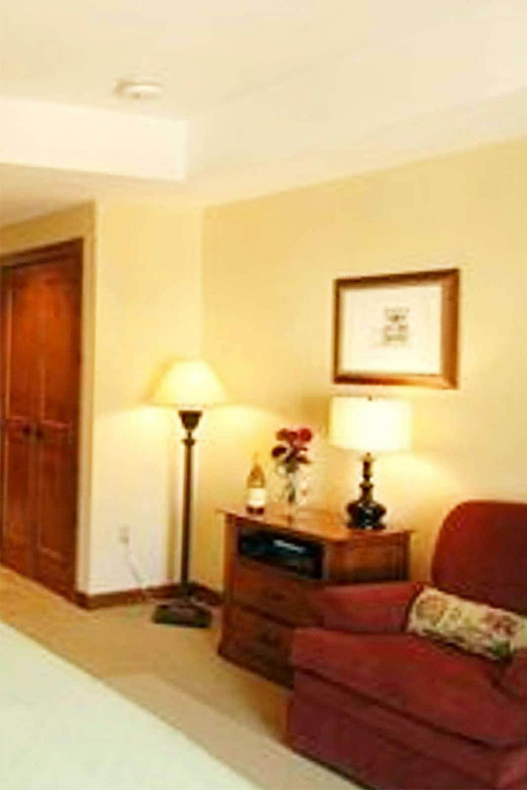 Hotel Lodge at Mountaineer Square photo 5