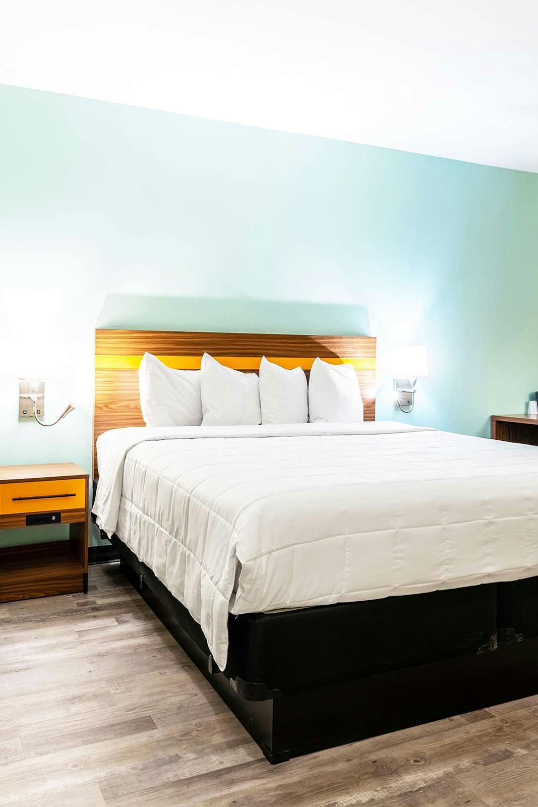 Hotel SPOT X Hotel Orlando/Intl Dr by The Red Collection photo 1