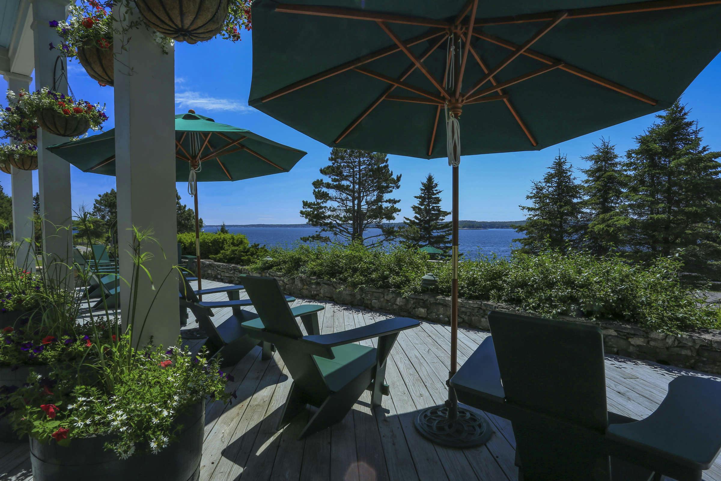 Hotel Spruce Point Inn Resort & Spa photo 2