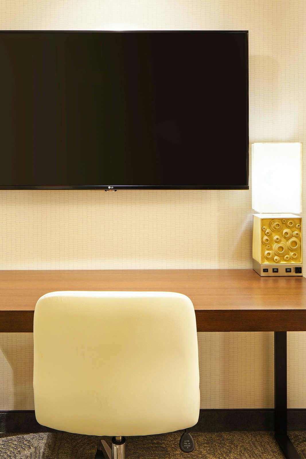 Hotel Embassy Suites By Hilton Oahu Kapolei photo 3