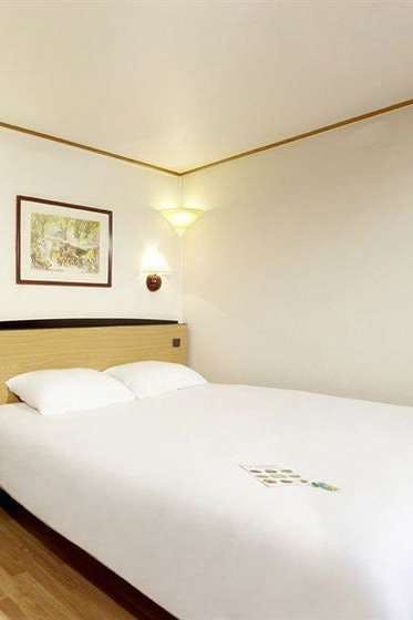 Hotel Hotel Campanile Caen Nord - Hérouville Saint Clair photo 1