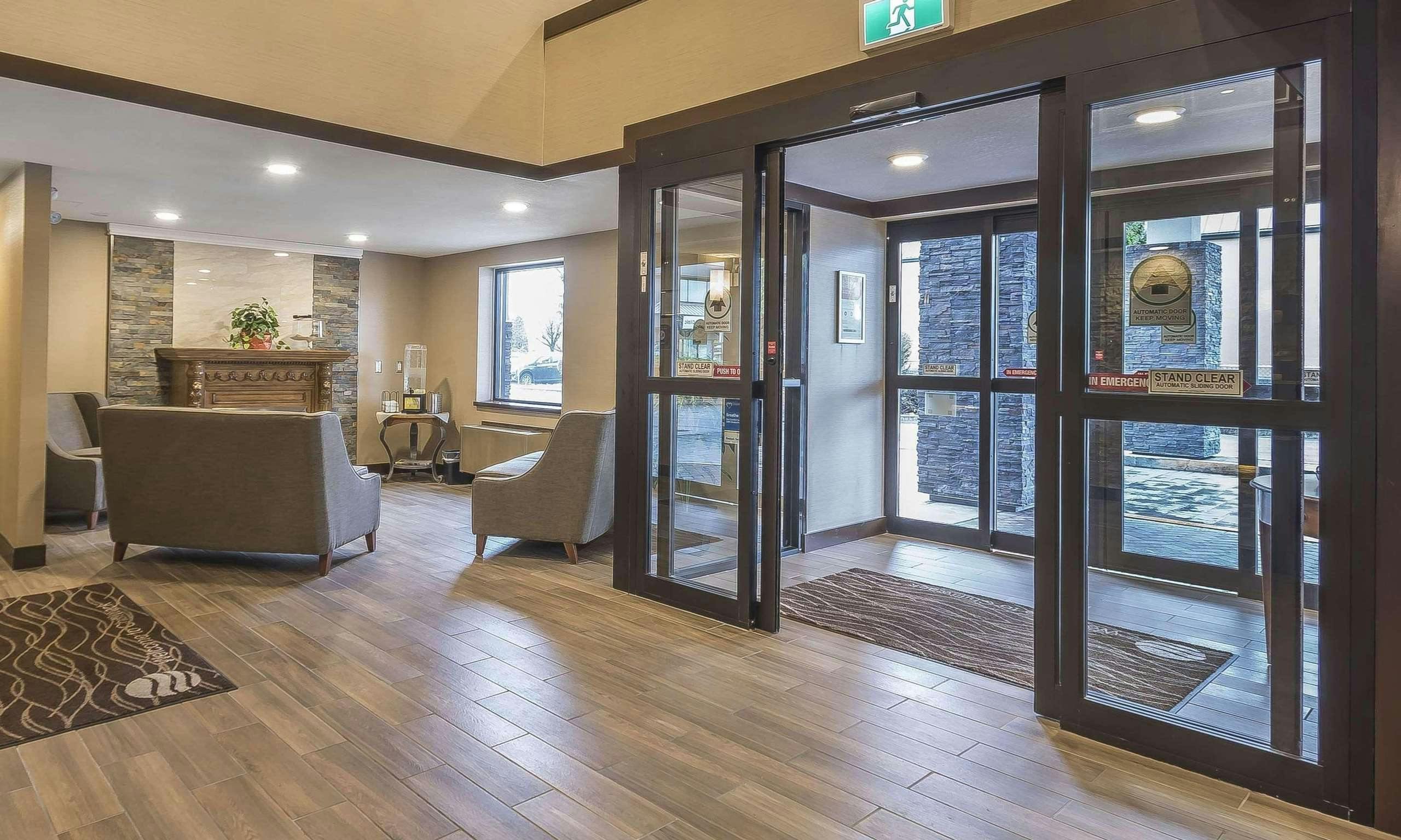 Hotel Comfort Inn Chilliwack, BC photo 4