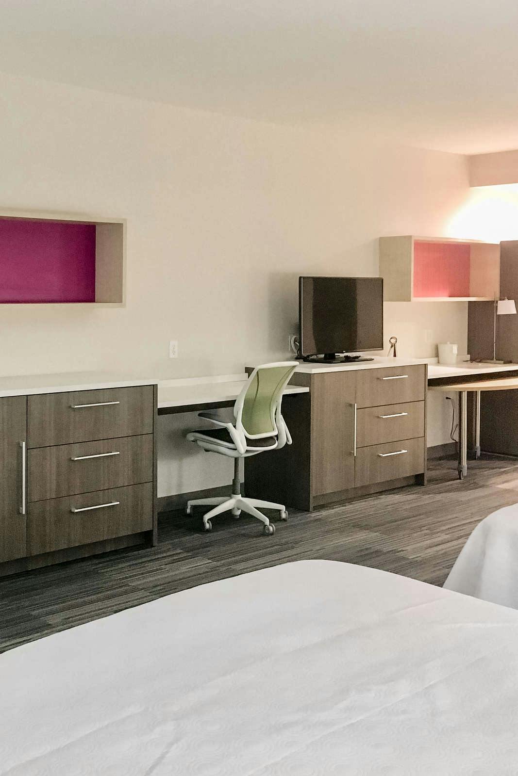 Hotel Home2 Suites by Hilton Lake Charles photo 3