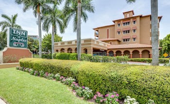 Inn of Naples, a Tapestry by Hilton Collection