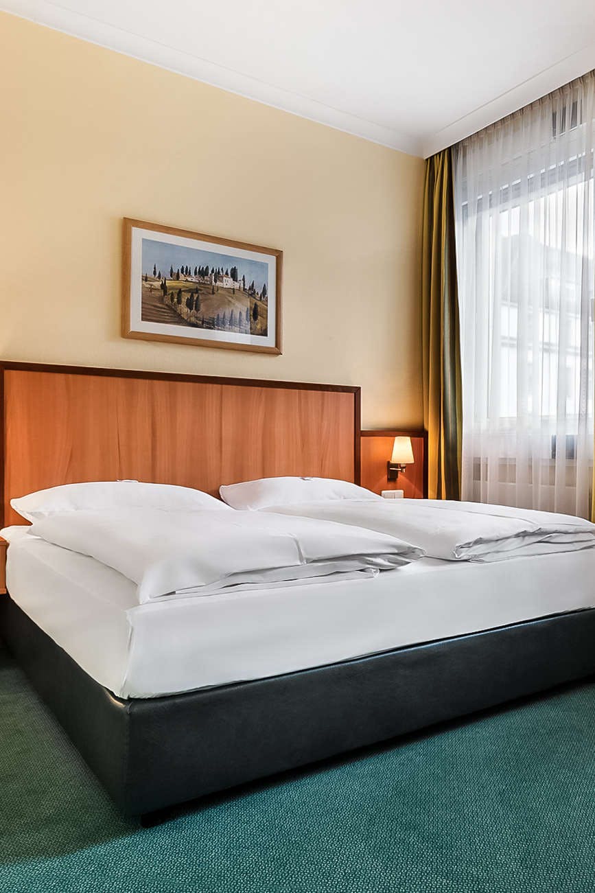 Hotel Intercity Hotel Munich photo 1