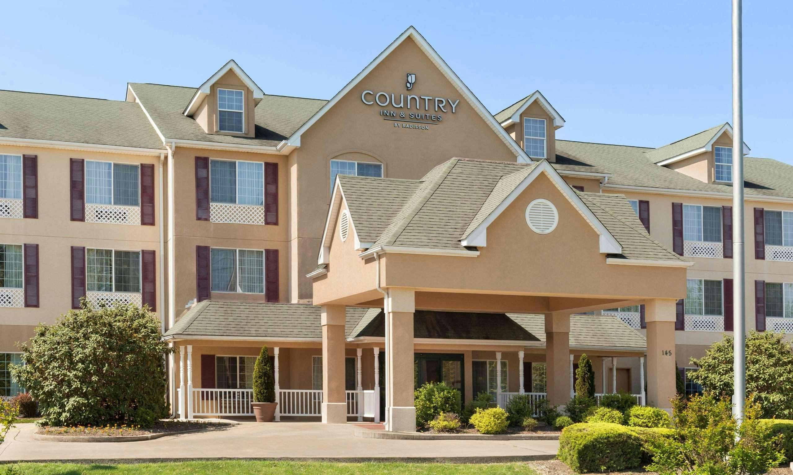 Garner Hotel Paducah West by IHG